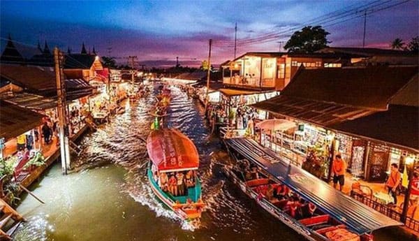 FLOATING MARKET (AMPHAWA)